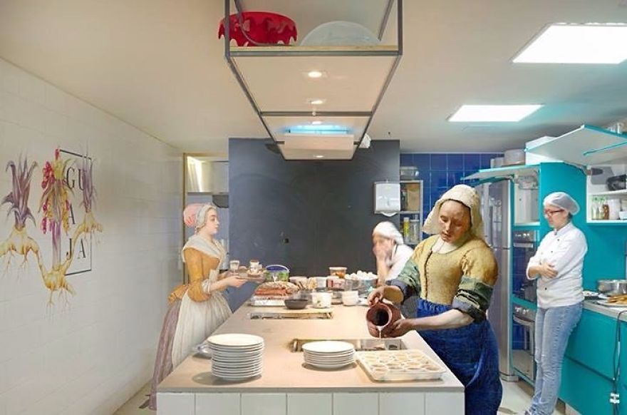 the canvas project: de nouveaux personnages de toiles célèbres dans des scènes modernes par Gabriel Nardelli Araujo the canvas project de nouveaux personnages de toiles celebres dans des scenes modernes par Gabriel Nardelli Araujo 17 the-canvas-project-de-nouveaux-personnages-de-toiles-celebres-dans-des-scenes-modernes-par-Gabriel-Nardelli-Araujo-17