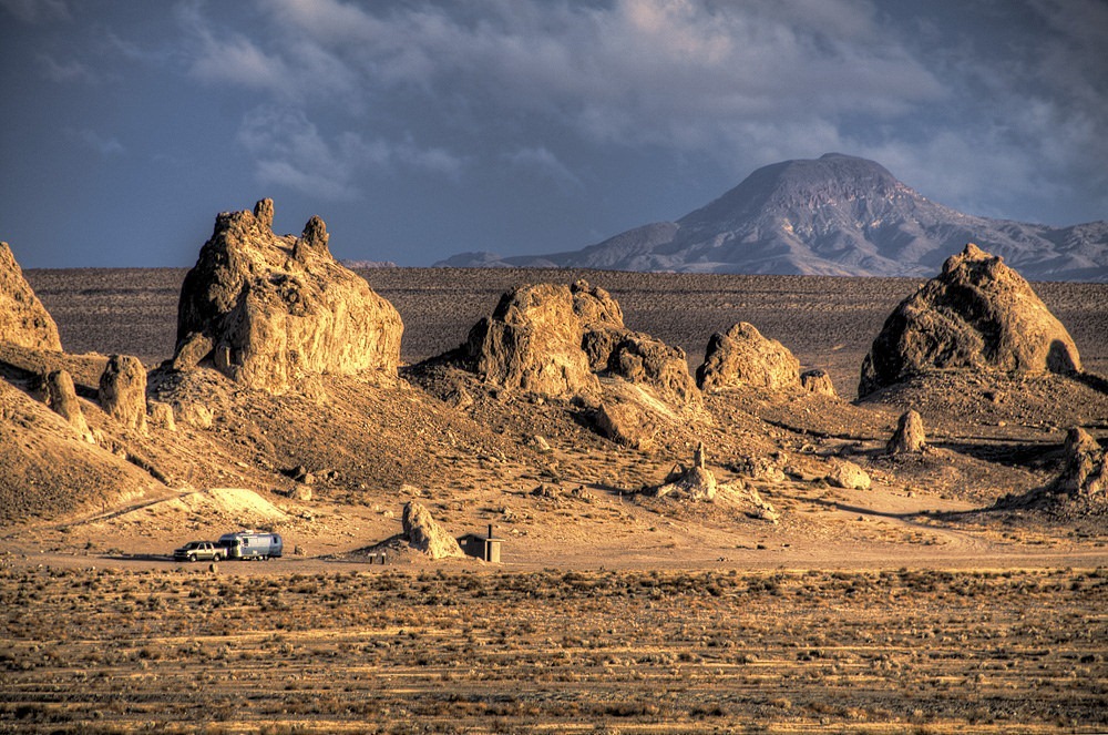 Les pinacles de Trona Les pinacles de Trona trona pinacles desert californie lac searles 6 Les-pinacles-de-Trona-trona-pinacles-desert-californie-lac-searles-6