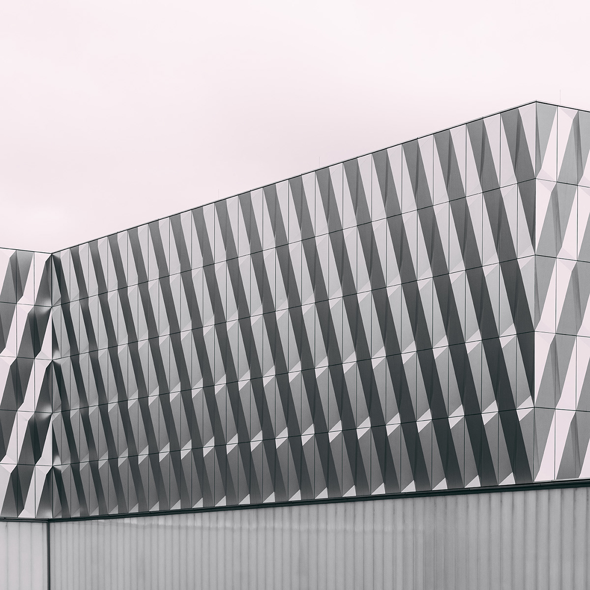 Monolicious III et IV par Sebastian Weiss Monolicious III et IV par Sebastian Weiss architecture 2 Monolicious-III-et-IV-par-Sebastian-Weiss-architecture-2