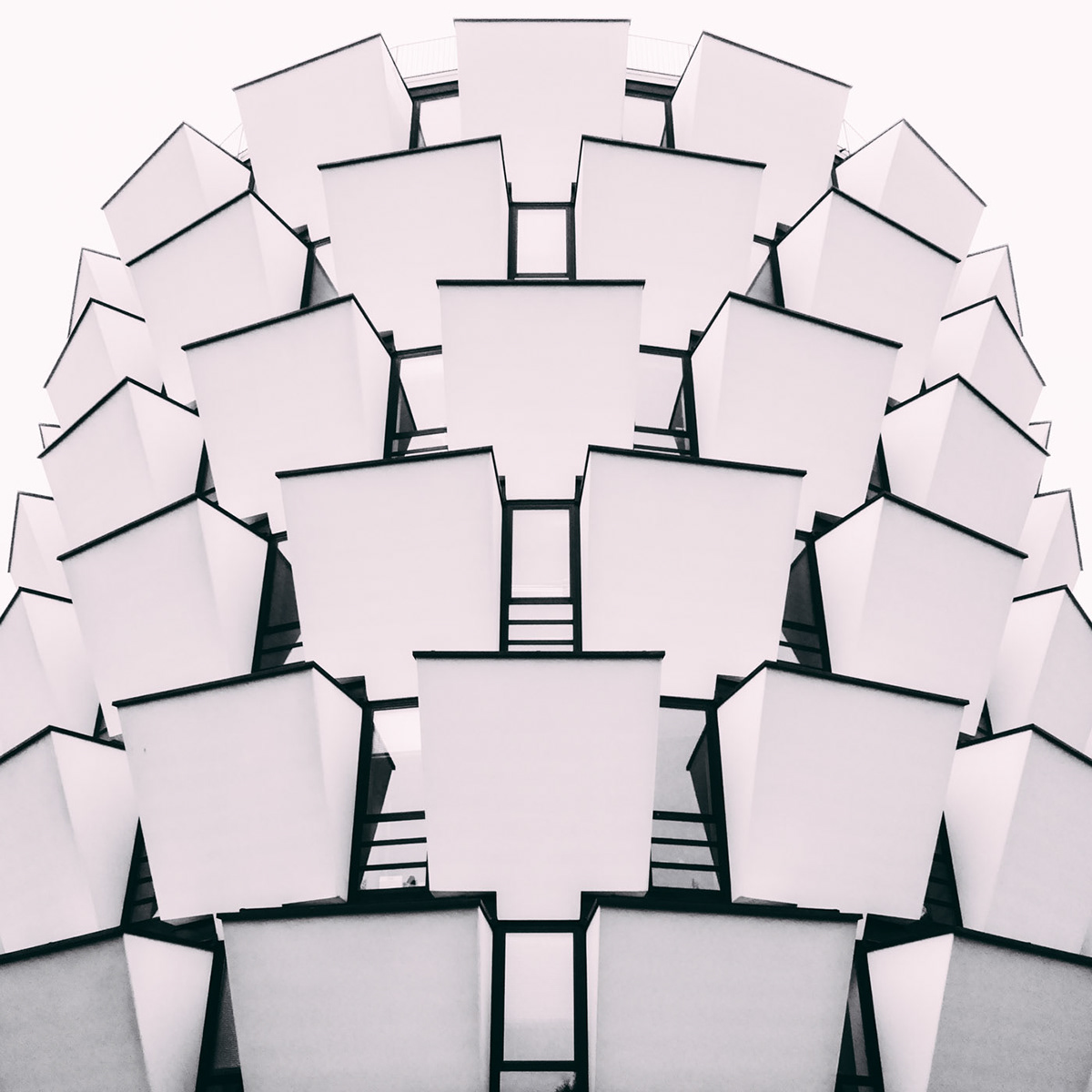 Monolicious III et IV par Sebastian Weiss Monolicious III et IV par Sebastian Weiss architecture 21 Monolicious-III-et-IV-par-Sebastian-Weiss-architecture-21