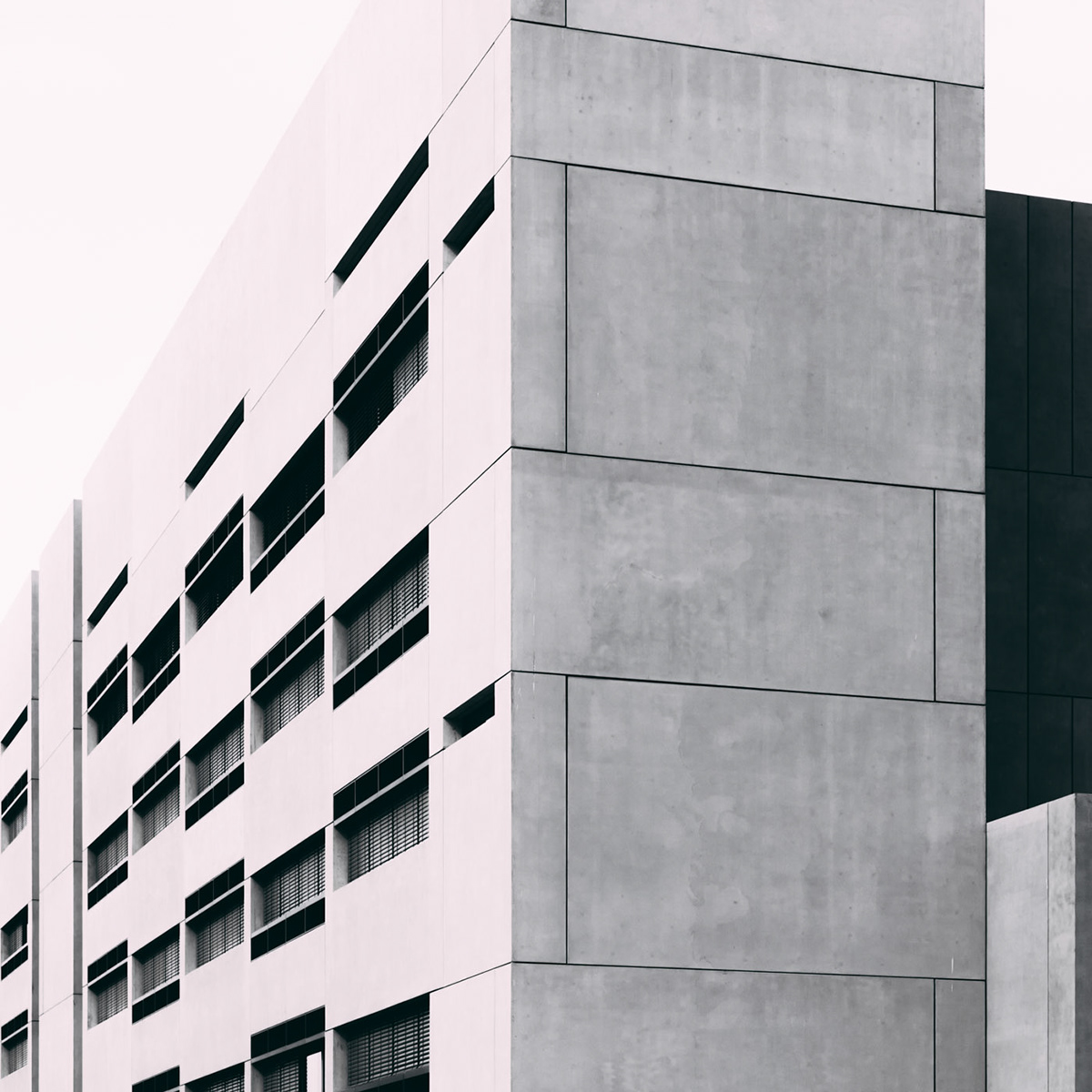 Monolicious III et IV par Sebastian Weiss Monolicious III et IV par Sebastian Weiss architecture 29 Monolicious-III-et-IV-par-Sebastian-Weiss-architecture-29