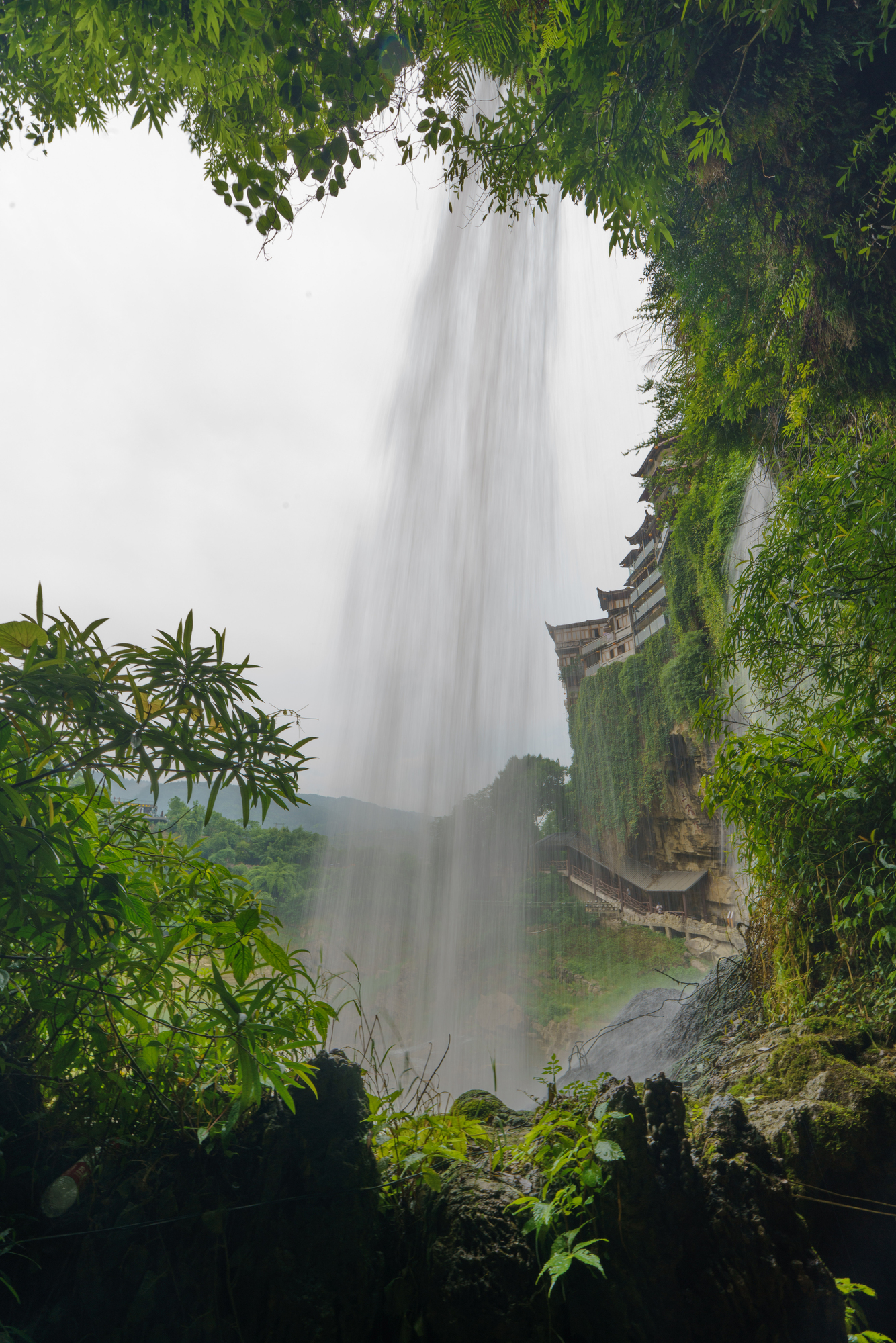 furong zhen le bourg des hibiscus un fantastique village chinois avec une cascade 4 furong zhen le bourg des hibiscus un fantastique village chinois avec une cascade 4