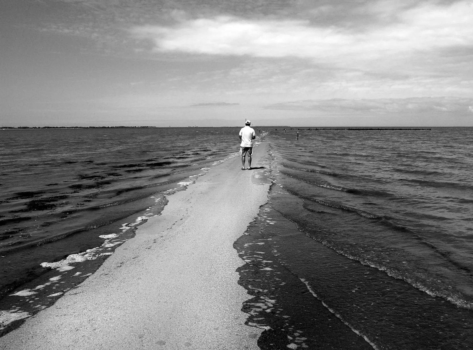 Le passage du Gois une etonnante route praticable seulement a maree basse 2 Le passage du Gois une etonnante route praticable seulement a maree basse 2