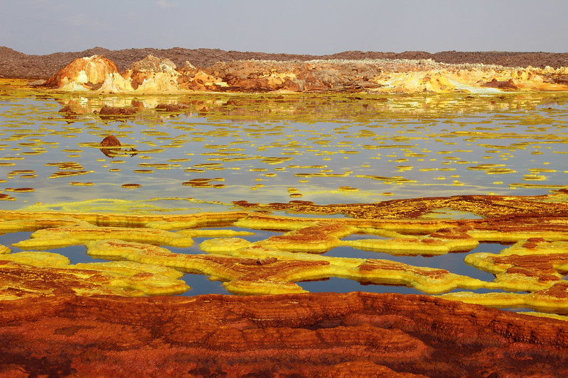 Le volcan Dallol d'Ethiopie, le plus étrange cratère volcanique du monde Le volcan Dallol d Ethiopie le plus etrange cratere volcanique du monde 11 Le-volcan-Dallol-d-Ethiopie-le-plus-etrange-cratere-volcanique-du-monde-11