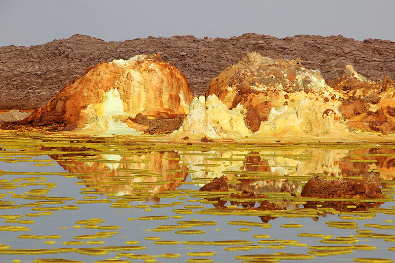 Le volcan Dallol d'Ethiopie, le plus étrange cratère volcanique du monde Le volcan Dallol d Ethiopie le plus etrange cratere volcanique du monde 12 Le-volcan-Dallol-d-Ethiopie-le-plus-etrange-cratere-volcanique-du-monde-12