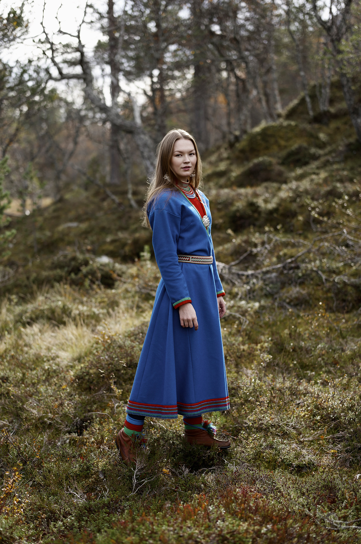 portraits de l'artiste laponne Marjá Mortensson par Jarle Hvidsten portraits de l artiste laponne Marja Mortensson par Jarle Hagen 6 portraits-de-l-artiste-laponne-Marja-Mortensson-par-Jarle-Hagen-6