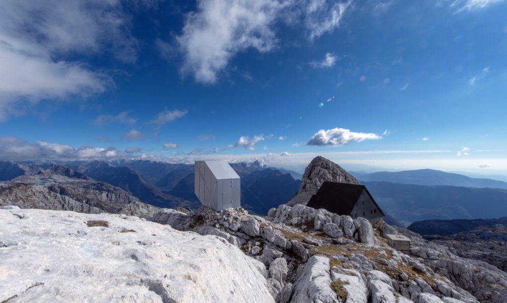 Kanin Winter Cabin superbe refuge des Alpes juliennes Kanin Winter Cabin superbe refuge des Alpes juliennes 6 Kanin-Winter-Cabin-superbe-refuge-des-Alpes-juliennes-6