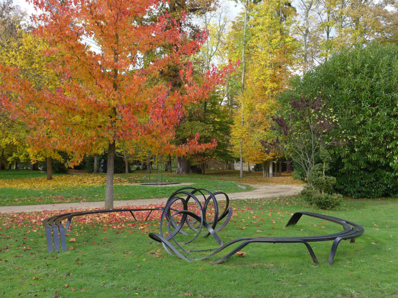 Les bancs spaghettis de Pablo Reinoso Les bancs spaghettis de Pablo Reinoso 7 Les-bancs-spaghettis-de-Pablo-Reinoso-7