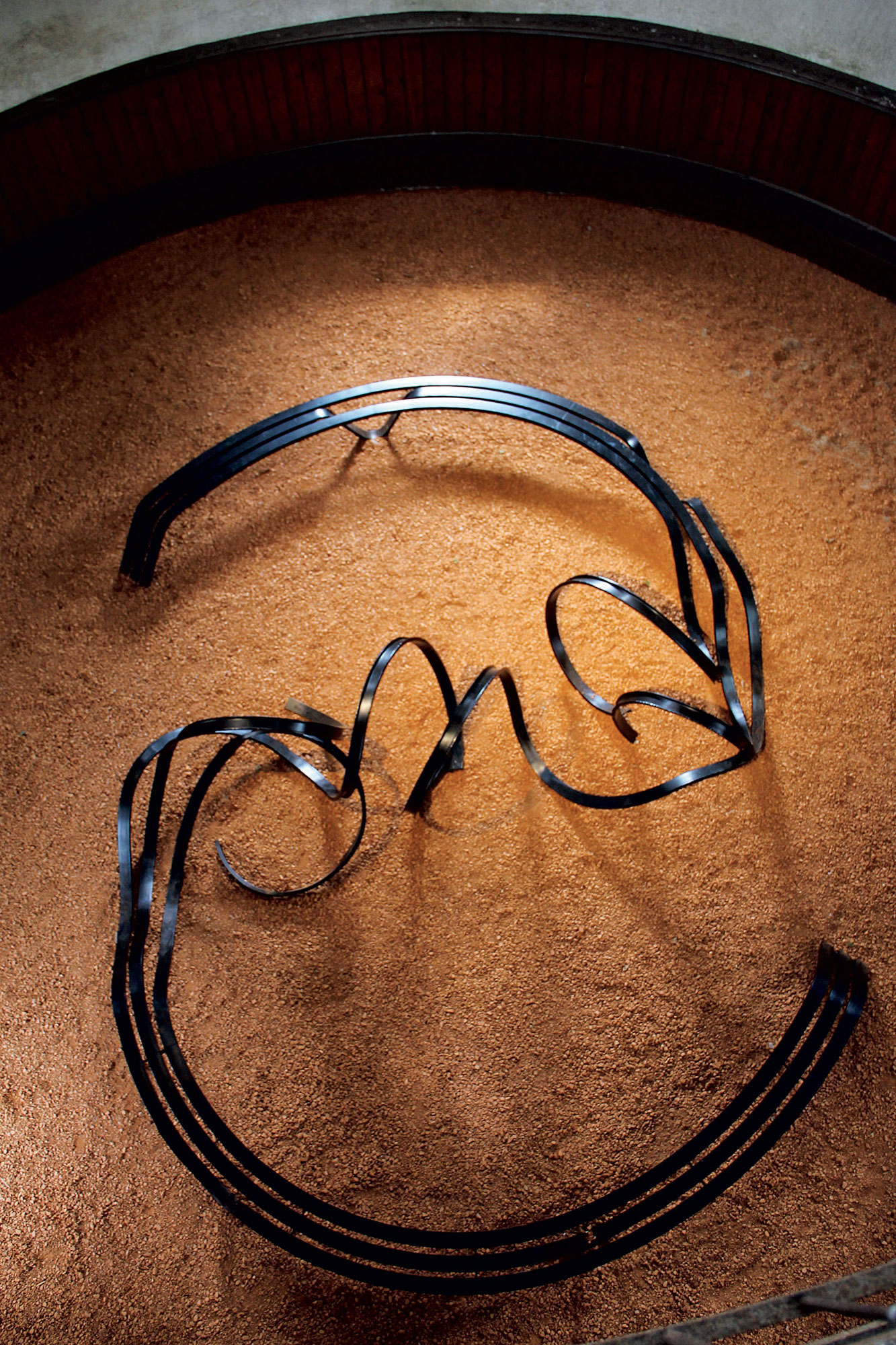 Les bancs spaghettis de Pablo Reinoso Les bancs spaghettis de Pablo Reinoso 8 Les-bancs-spaghettis-de-Pablo-Reinoso-8