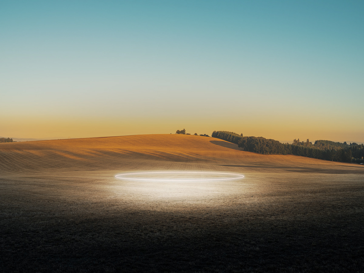 Neon - un cercle de néon dans différents paysages par Ludwig Fabre Neon un cercle de neon dans differents paysages par Ludwig Fabre 5 Neon-un-cercle-de-neon-dans-differents-paysages-par-Ludwig-Fabre-5