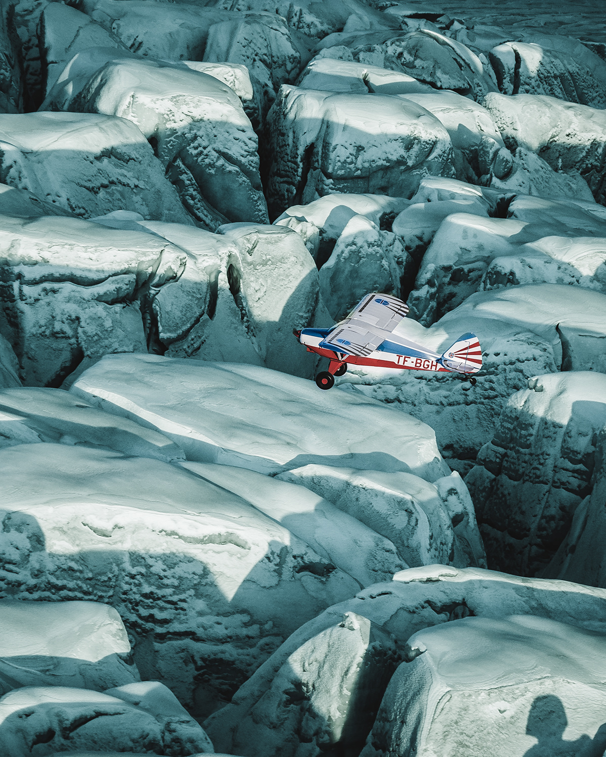 Above the Ice - vol au dessus du glacier Mýrdalsjökull en Islande Above the Ice vol au dessus du glacier Mýrdalsjökull en Islande 8 Above-the-Ice-vol-au-dessus-du-glacier-Mýrdalsjökull-en-Islande-8