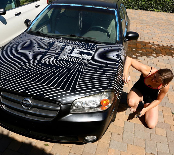 Des illusions d'optiques avec seulement des lignes par Katy Ann Gilmore Des illusions d optiques avec seulement des lignes par Katy Ann Gilmore 22 Des-illusions-d-optiques-avec-seulement-des-lignes-par-Katy-Ann-Gilmore-22