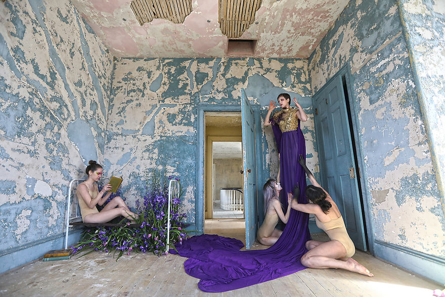 Karen Jerzyk transforme une maison historique de Hudson en lieu de conte de fée Karen Jerzyk transforme une maison historique de Hudson en lieu de conte de fee 7 Karen-Jerzyk-transforme-une-maison-historique-de-Hudson-en-lieu-de-conte-de-fee-7