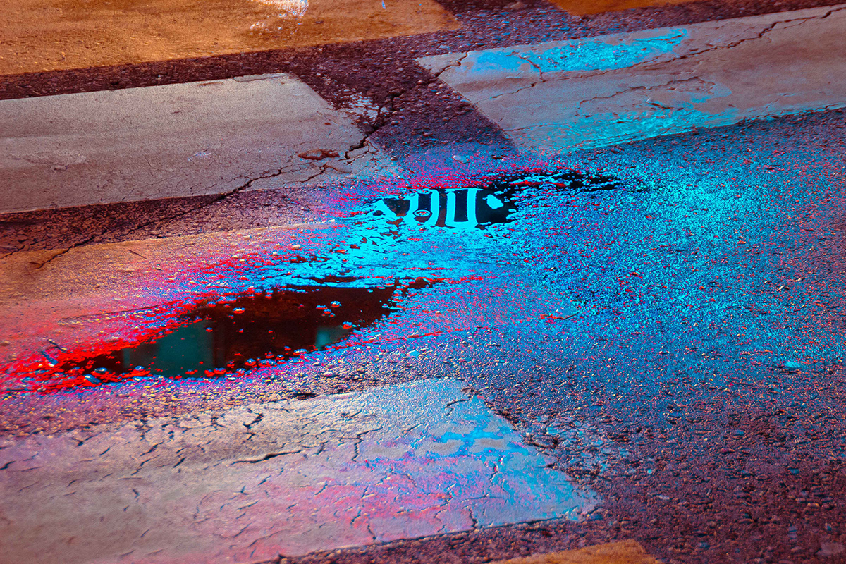 Liquid Portals - des reflets dans des flaques qui semblent être des portails pour un autre monde Liquid Portals des reflets dans des flaques qui semblent etre des portails pour un autre monde 8 Liquid-Portals-des-reflets-dans-des-flaques-qui-semblent-etre-des-portails-pour-un-autre-monde-8