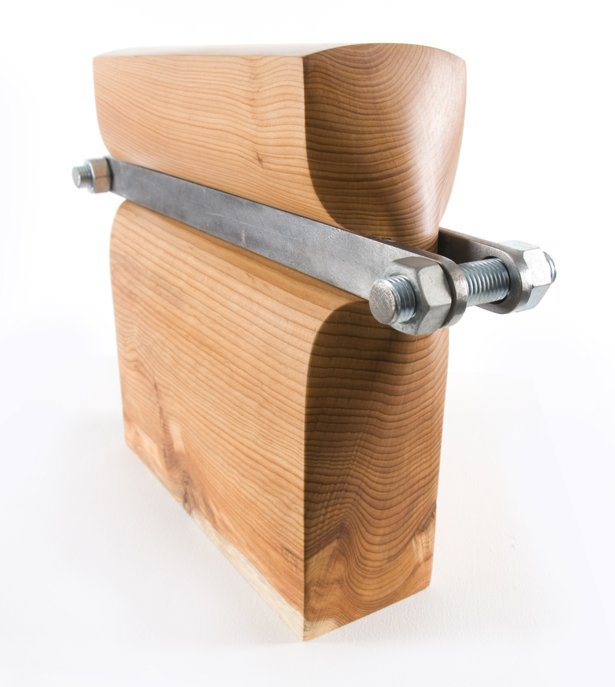 les sculptures de bois courbées de Phil Young les sculptures de bois courbees de Phil Young 8 les-sculptures-de-bois-courbees-de-Phil-Young-8