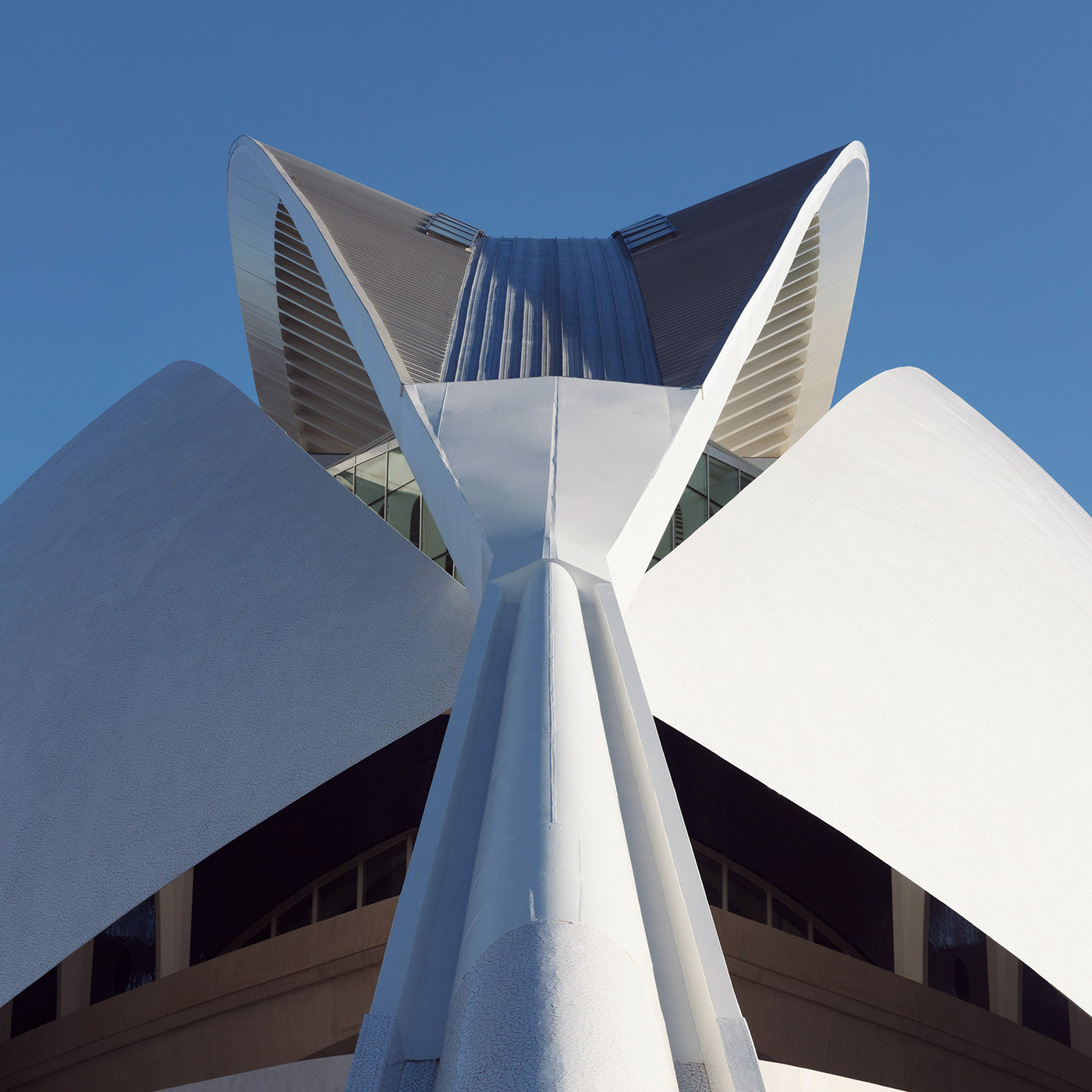 Lines - les lignes architecturales par Sebastian Weiss Lines les lignes architecturales par Sebastian Weiss 5 valence Lines-les-lignes-architecturales-par-Sebastian-Weiss-5-valence