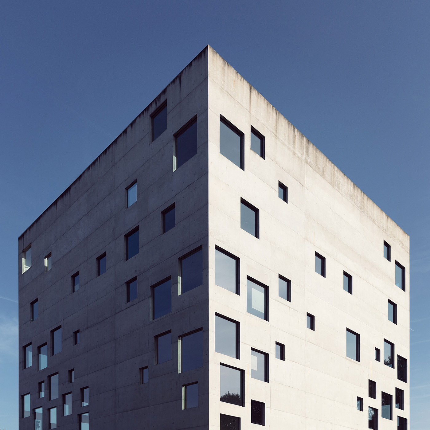 Lines - les lignes architecturales par Sebastian Weiss Lines les lignes architecturales par Sebastian Weiss 8 essen Lines-les-lignes-architecturales-par-Sebastian-Weiss-8-essen
