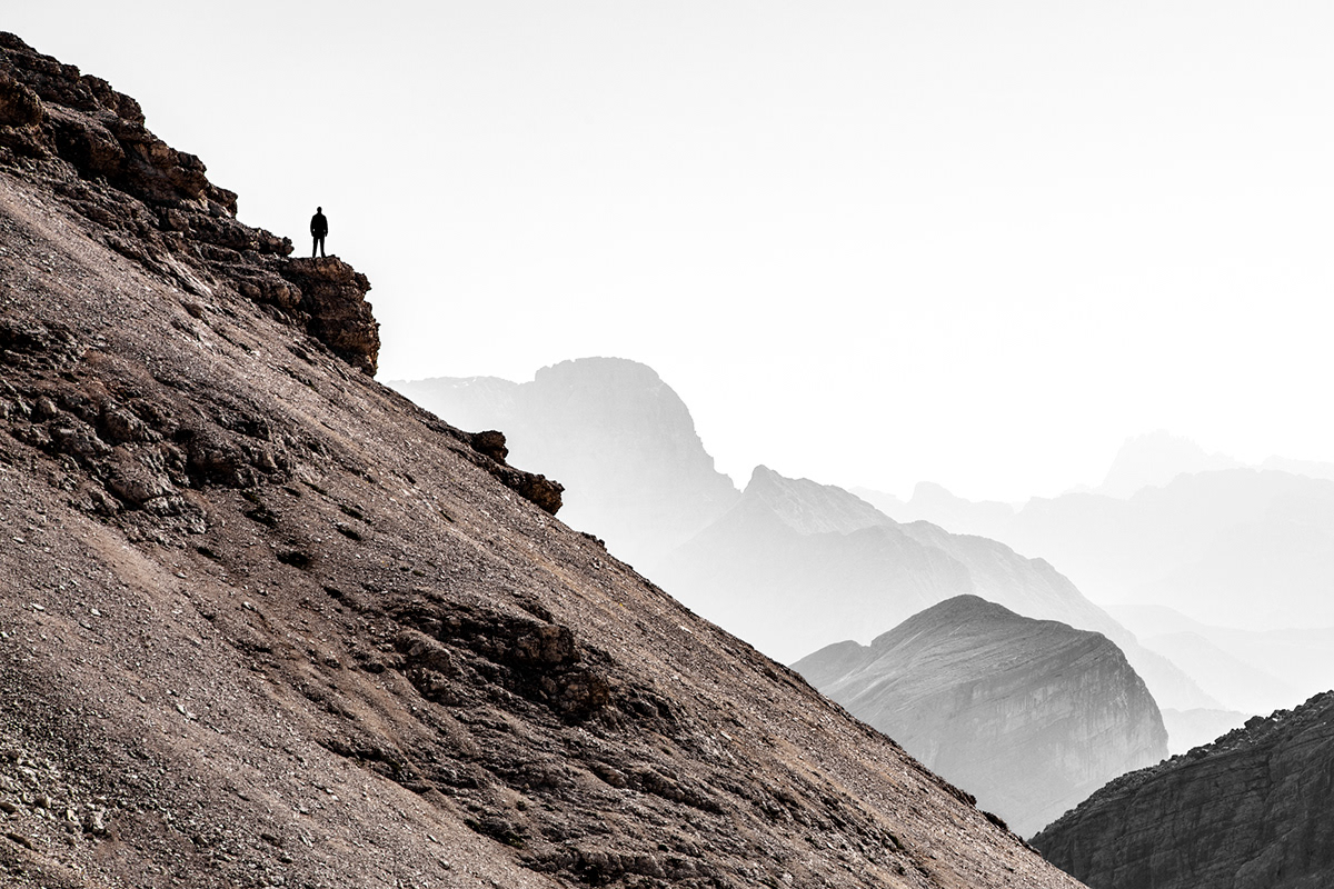 Perat - La fragilité de l'homme face aux montagnes par Gustav Willeit Perat La fragilite de l homme face aux montagnes par Gustav Willeit 2 Perat-La-fragilite-de-l-homme-face-aux-montagnes-par-Gustav-Willeit-2