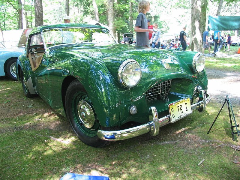 La Triumph TR2 la Triumph TR2 cabriolet sportif des annees 50 60 10 la-Triumph-TR2-cabriolet-sportif-des-annees-50-60-10