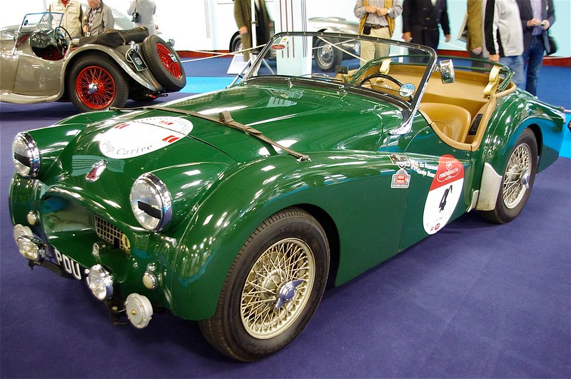 La Triumph TR2 la Triumph TR2 cabriolet sportif des annees 50 60 16 la-Triumph-TR2-cabriolet-sportif-des-annees-50-60-16