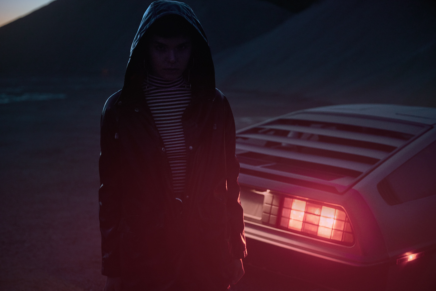 La Delorean par Tomek Olszowski La Delorean par Tomek Olszowski 2 La-Delorean-par-Tomek-Olszowski-2