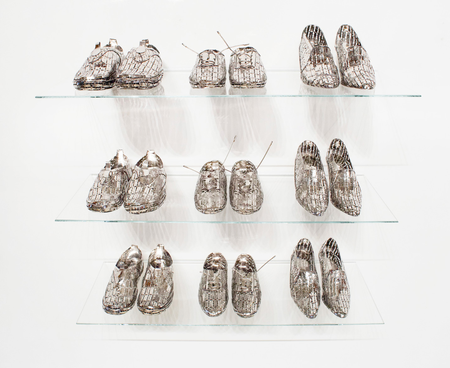 Les sculptures en lames de rasoir de Tayeba Begum Lipi Les sculptures en lames de rasoir de Tayeba Begum Lipi 3 basket Les-sculptures-en-lames-de-rasoir-de-Tayeba-Begum-Lipi-3-basket