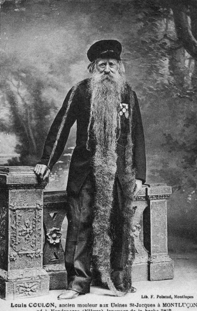 Louis Coulon et sa barbe de 3.30 mètres, vrai nid à chats et à oiseaux Louis Coulon et sa barbe de 3 30 metres vrai nid a chats et a oiseaux 19 Louis-Coulon-et-sa-barbe-de-3-30-metres-vrai-nid-a-chats-et-a-oiseaux-19