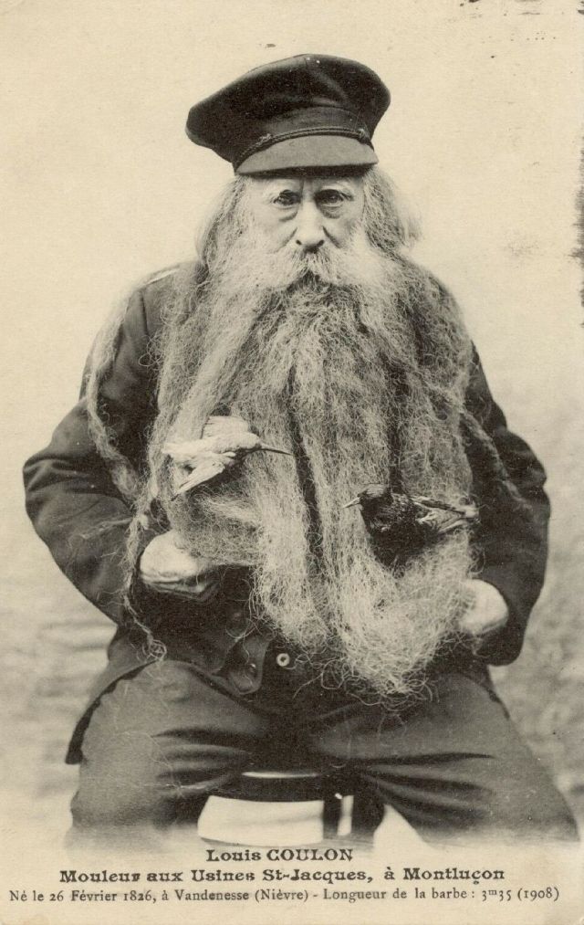 Louis Coulon et sa barbe de 3.30 mètres, vrai nid à chats et à oiseaux Louis Coulon et sa barbe de 3 30 metres vrai nid a chats et a oiseaux 4 Louis-Coulon-et-sa-barbe-de-3-30-metres-vrai-nid-a-chats-et-a-oiseaux-4