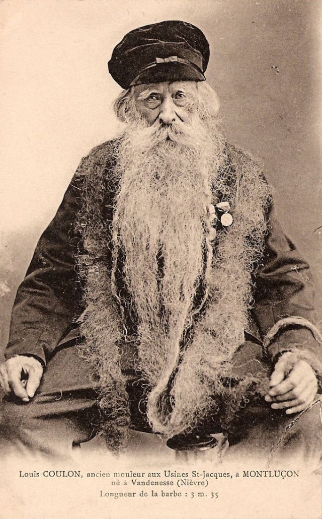Louis Coulon et sa barbe de 3.30 mètres, vrai nid à chats et à oiseaux Louis Coulon et sa barbe de 3 30 metres vrai nid a chats et a oiseaux 6 Louis-Coulon-et-sa-barbe-de-3-30-metres-vrai-nid-a-chats-et-a-oiseaux-6