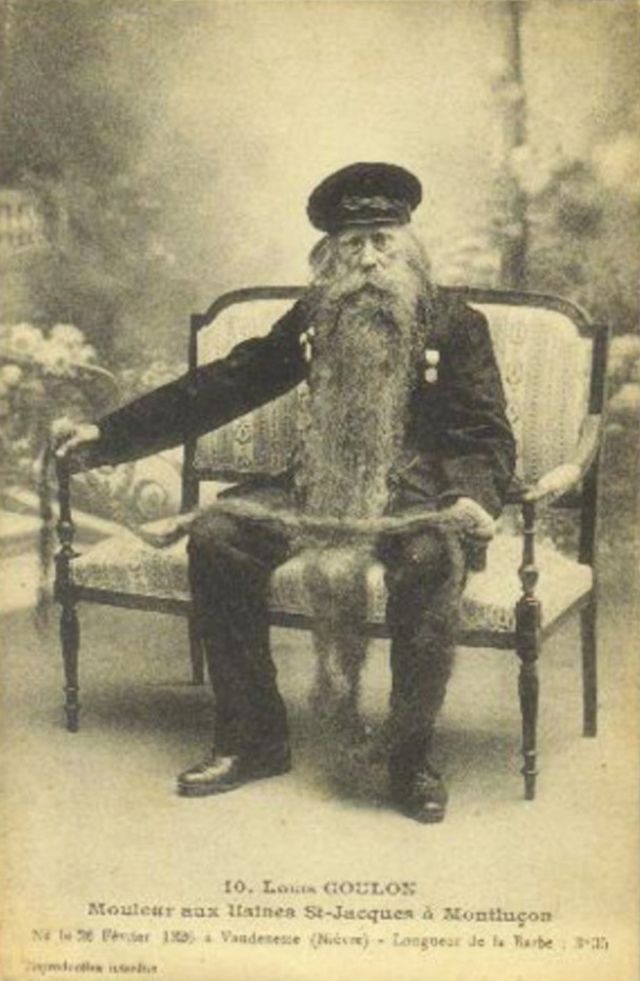 Louis Coulon et sa barbe de 3.30 mètres, vrai nid à chats et à oiseaux Louis Coulon et sa barbe de 3 30 metres vrai nid a chats et a oiseaux 7 Louis-Coulon-et-sa-barbe-de-3-30-metres-vrai-nid-a-chats-et-a-oiseaux-7