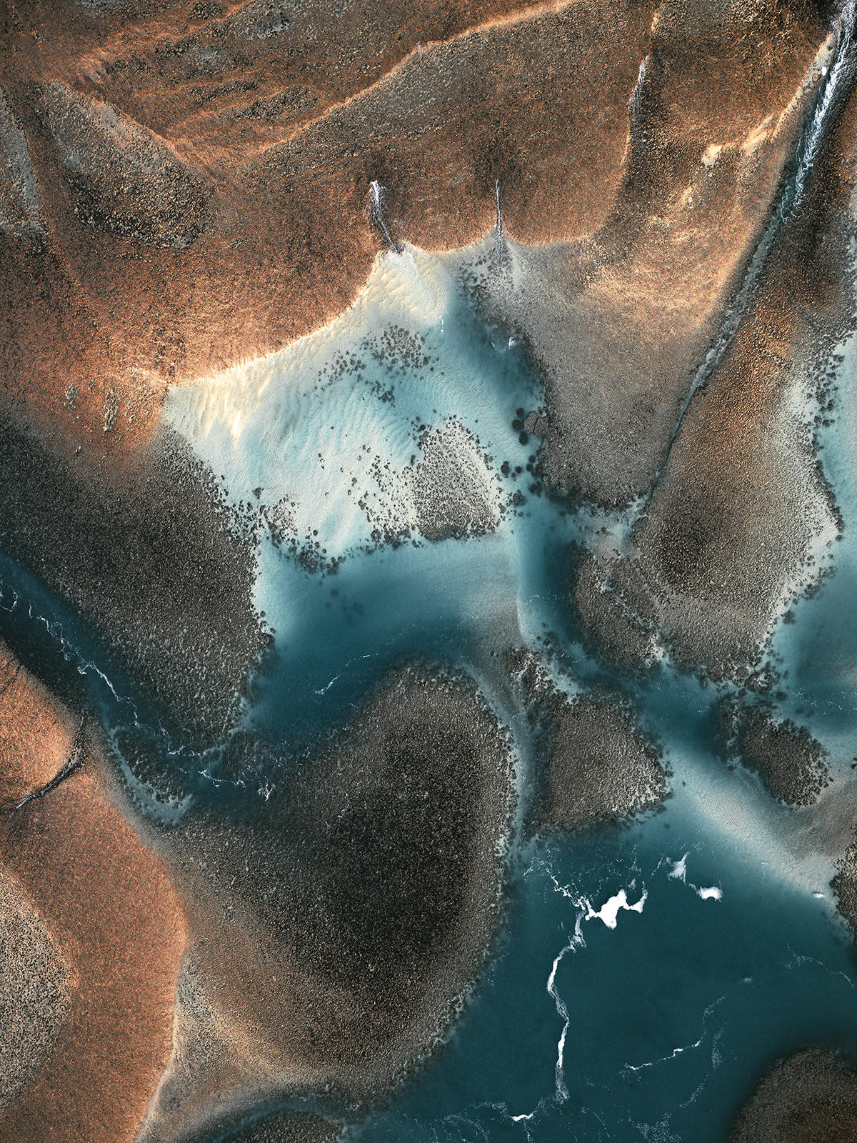 Tropical Reefs - recifs coralliens australiens vus du ciel par Kevin Krautgartner Tropical Reefs recifs coralliens australiens vus du ciel par Kevin Krautgartner 11 Tropical-Reefs-recifs-coralliens-australiens-vus-du-ciel-par-Kevin-Krautgartner-11