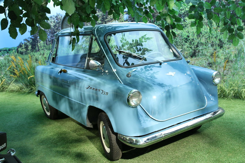 La Janus de Zündapp - une microvoiture avec des portes capot et coffre La Janus de Zundapp une microvoiture avec des portes capot et coffre 1 La-Janus-de-Zundapp-une-microvoiture-avec-des-portes-capot-et-coffre-1