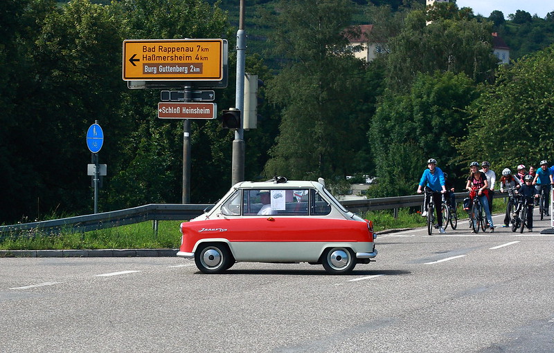 La Janus de Zündapp - une microvoiture avec des portes capot et coffre La Janus de Zundapp une microvoiture avec des portes capot et coffre 18 La-Janus-de-Zundapp-une-microvoiture-avec-des-portes-capot-et-coffre-18