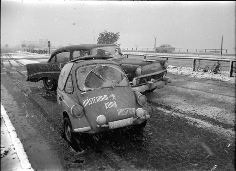 17 photos de la Heinkel Kabine, tricar des années 50-60 17 photos vintage de la Heinkel Kabine tricar des annees 50 60 14 17-photos-vintage-de-la-Heinkel-Kabine-tricar-des-annees-50-60-14