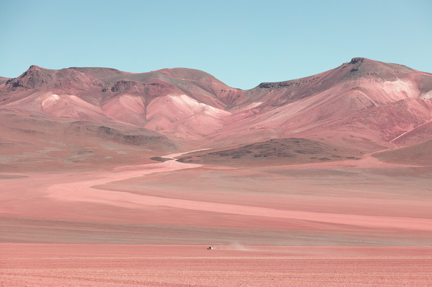 Bolivia - Infraland - le Salar de Uyuni et ses alentours en infrarouge par Paolo Pettigiani Bolivia Infraland le Salar de Uyuni et ses alentours en infrarouge par Paolo Pettigiani 8 Bolivia-Infraland-le-Salar-de-Uyuni-et-ses-alentours-en-infrarouge-par-Paolo-Pettigiani-8