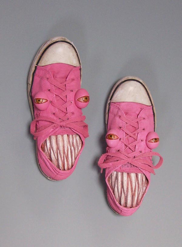 Foot Fetish - les chaussures à visage de Gwen Murphy Foot Fetish les chaussures a visage de Gwen Murphy 7 Foot-Fetish-les-chaussures-a-visage-de-Gwen-Murphy-7