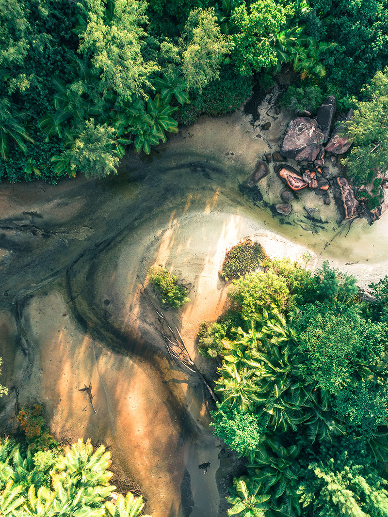 Les premières lueurs du jour sur les Seychelles par Kevin Krautgartner Les premieres lueurs du jour sur les Seychelles par Kevin Krautgartner 6 Les-premieres-lueurs-du-jour-sur-les-Seychelles-par-Kevin-Krautgartner-6