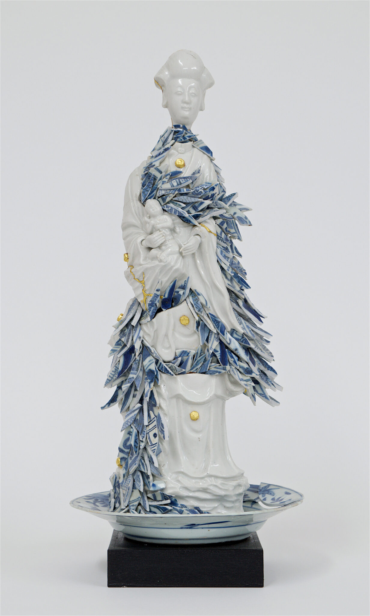 Des nouvelles compositions de porcelaine par Bouke de Vries 2 Des nouvelles compositions de porcelaine par Bouke de Vries 2
