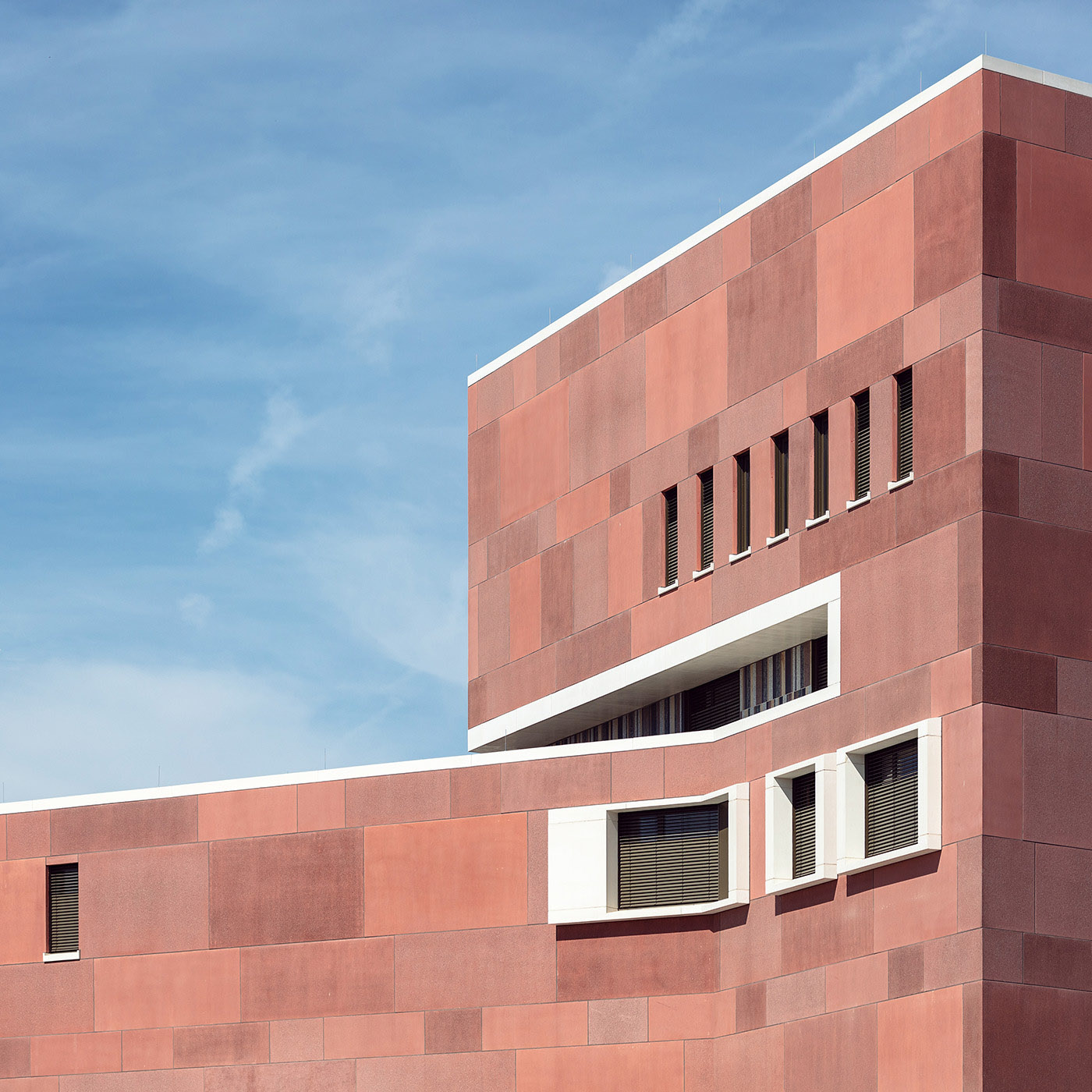 From the middle - l'architecture du Luxembourg par Sebastian Weiss From the middle l architecture du Luxembourg par Sebastian Weiss 4 From-the-middle-l-architecture-du-Luxembourg-par-Sebastian-Weiss-4