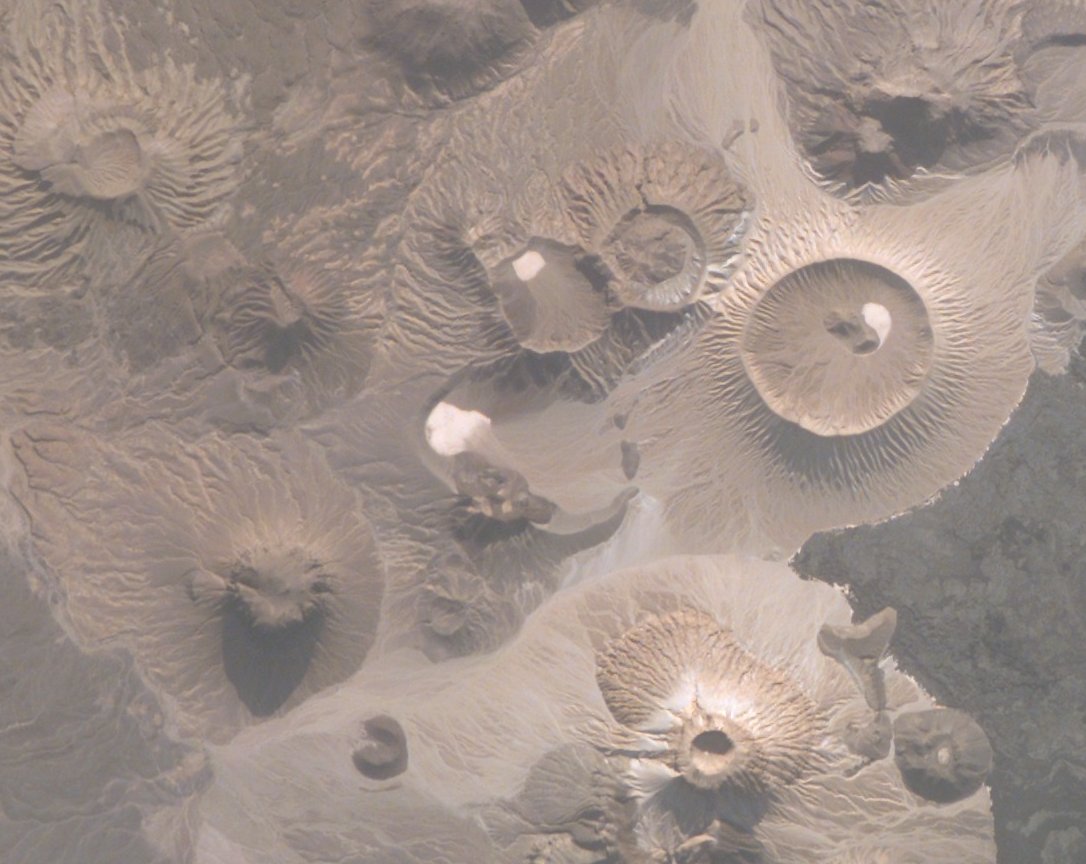 Les volcans blancs de Harrat Khaybar arabie saoudite 3 Les volcans blancs de Harrat Khaybar arabie saoudite 3