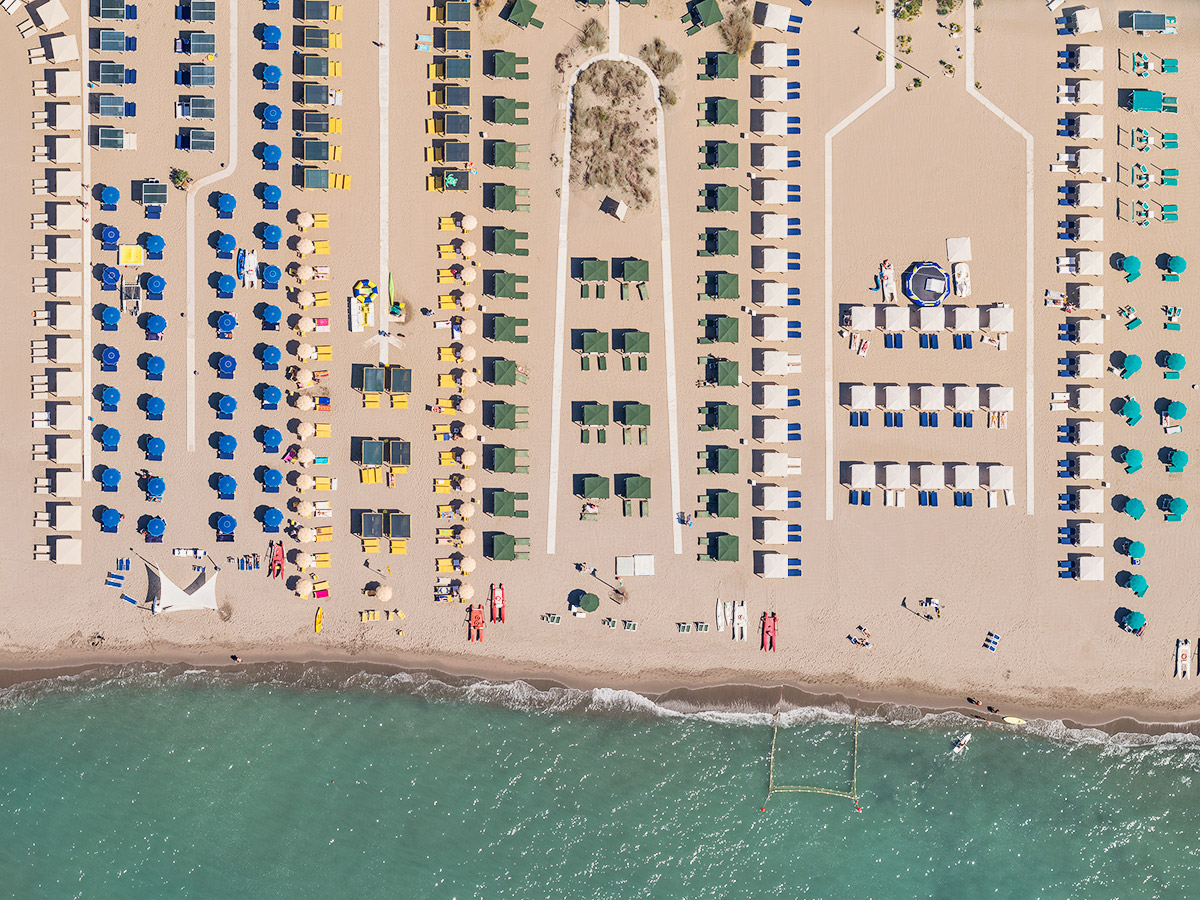 Versilia vue du ciel par Bernhard Lang Versilia vue du ciel par Bernhard Lang 9 Versilia-vue-du-ciel-par-Bernhard-Lang-9