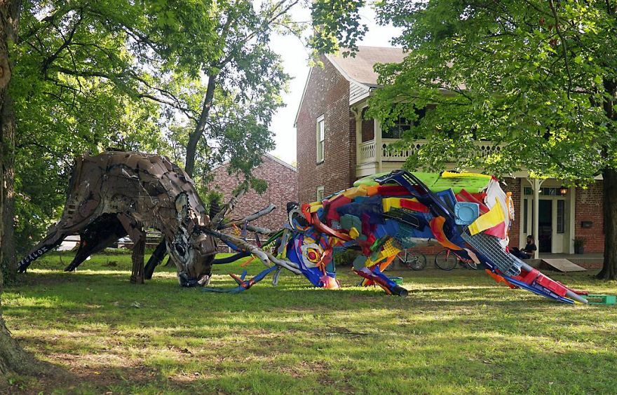 Big Trash Animals - de nouvelles sculpture d'animaux en recyclage de dechets par Arthur Bodalo Big Trash Animals de nouvelles sculpture d animaux en recyclage de dechets par Arthur Bodalo 15 Big-Trash-Animals-de-nouvelles-sculpture-d-animaux-en-recyclage-de-dechets-par-Arthur-Bodalo-15