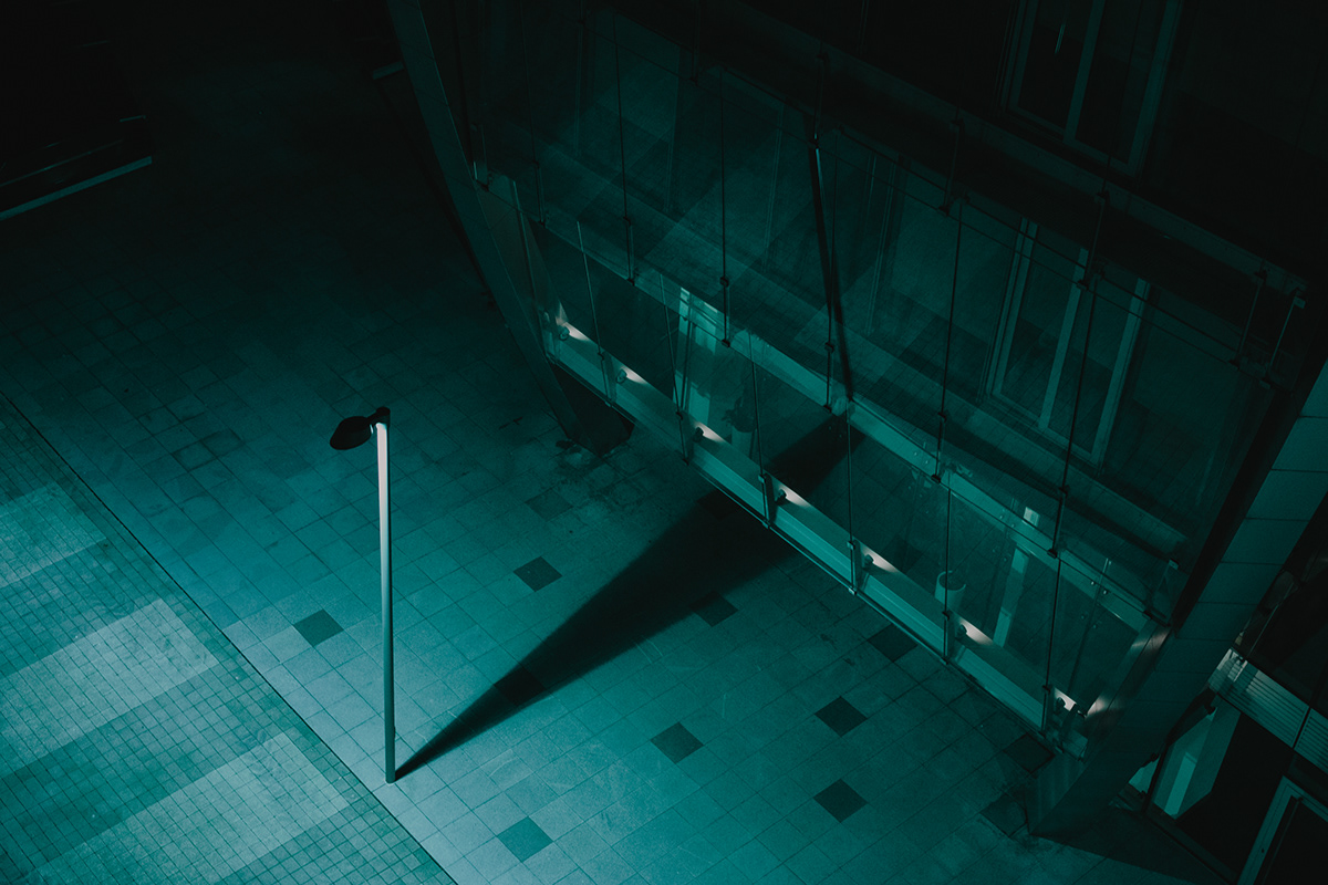 Bleed - ambiance nocturne brumeuse par Calvin Freeman Bleed ambiance nocturne brumeuse par Calvin Freeman 2 Bleed-ambiance-nocturne-brumeuse-par-Calvin-Freeman-2