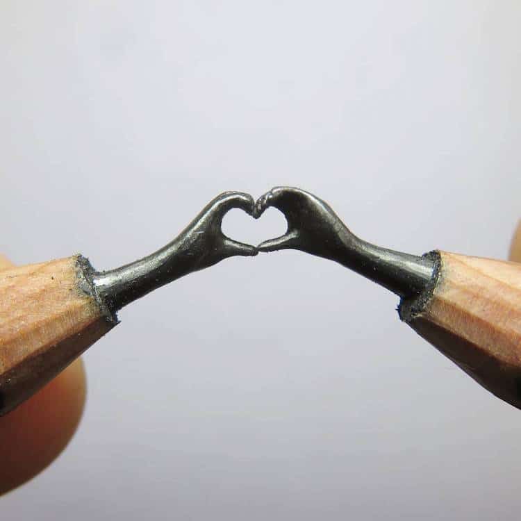 Une incroyable sculpture de mine de crayon en chainette par Chien Chu Lee Une incroyable sculpture de mine de crayon en chainette par Chien Chu Lee 10 Une-incroyable-sculpture-de-mine-de-crayon-en-chainette-par-Chien-Chu-Lee-10