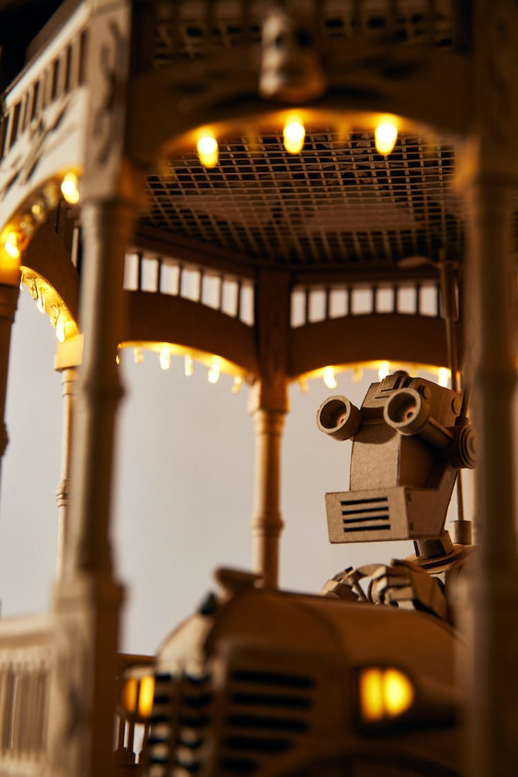 Les sculptures de carton steampunk de Greg Olijnyk de nouveaux robots de carton par Greg Olijnyk 15 de-nouveaux-robots-de-carton-par-Greg-Olijnyk-15