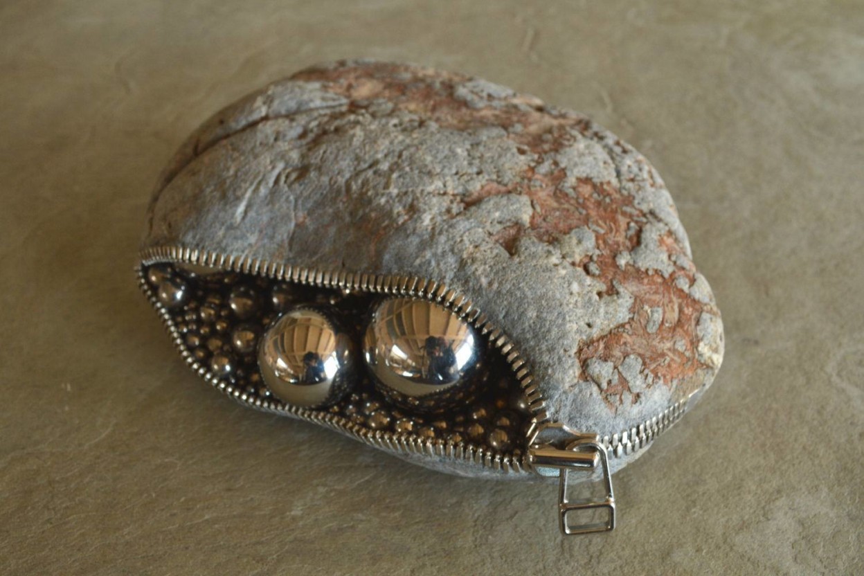 Les facétieuses sculptures de pierre de Hirotoshi Ito Les facetieuses sculptures de pierre de Hirotoshi Ito 2 Les-facetieuses-sculptures-de-pierre-de-Hirotoshi-Ito-2