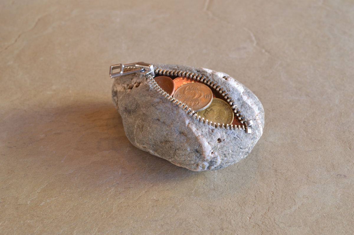 Les facétieuses sculptures de pierre de Hirotoshi Ito Les facetieuses sculptures de pierre de Hirotoshi Ito 6 Les-facetieuses-sculptures-de-pierre-de-Hirotoshi-Ito-6