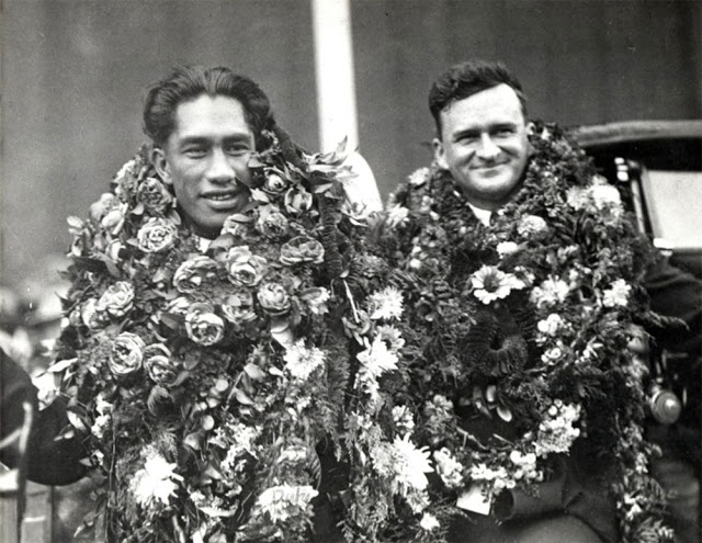 Duke Kahanamoku - un nageur devenu un des pères du surf Duke Kahanamoku un nageur devenu un des peres du surf 19 Duke-Kahanamoku-un-nageur-devenu-un-des-peres-du-surf-19