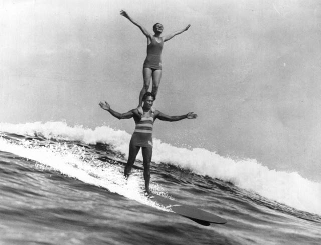 Duke Kahanamoku - un nageur devenu un des pères du surf Duke Kahanamoku un nageur devenu un des peres du surf 29 Duke-Kahanamoku-un-nageur-devenu-un-des-peres-du-surf-29