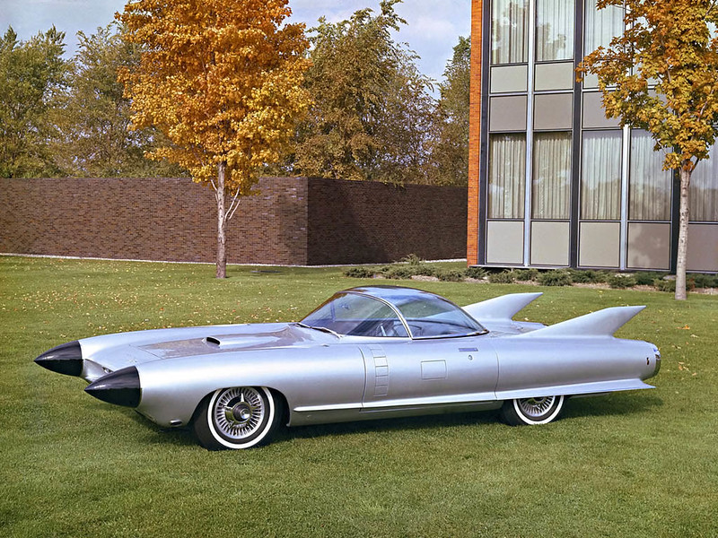 La Cadillac Cyclone - un concept car de 1959 au look supersonique La Cadillac Cyclone un concept car de 1959 au look supersonique 4 La-Cadillac-Cyclone-un-concept-car-de-1959-au-look-supersonique-4
